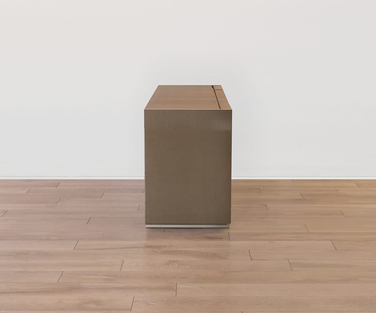 Aversera Credenza