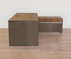 Aversera Executive Desk With Return