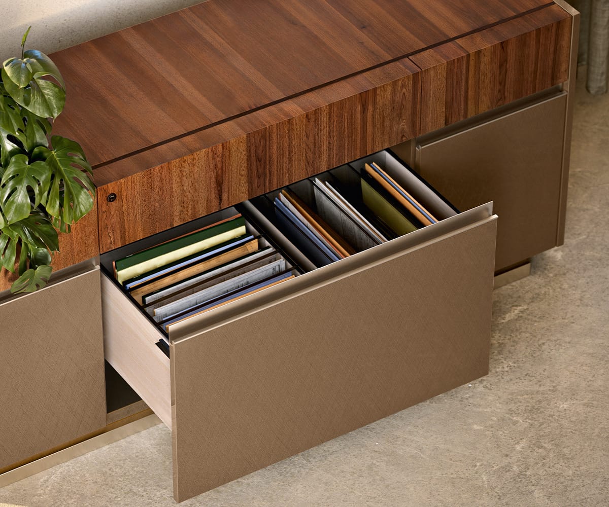 Aversera Credenza