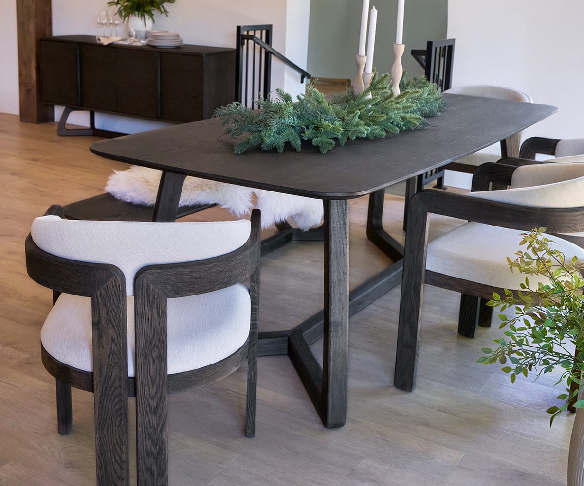Faroe Dining Table