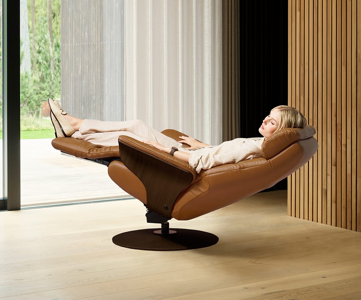 Adam Power Chair