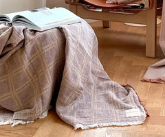 Dahlia Throw