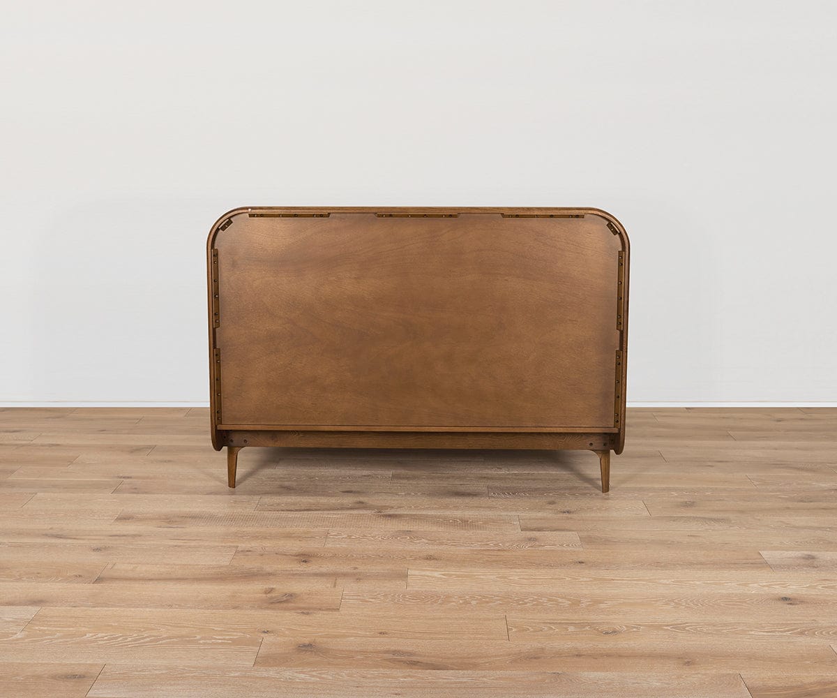 Aden Bed
